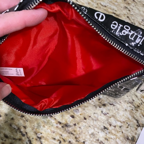 NWOT Brighton 3 Pc Pouch Wristlet Set - Picture 11 of 15